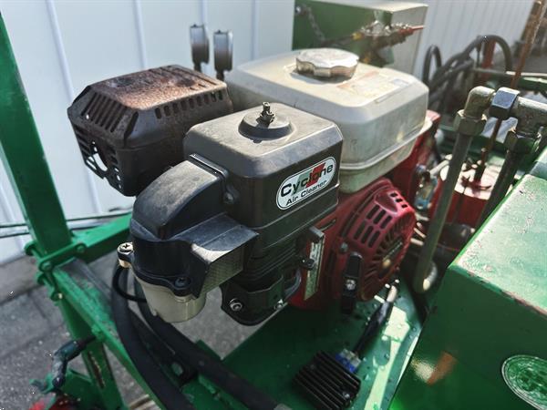 Grote foto ezendam struiken bomen rooimachine steekmachine agrarisch oogstmachines