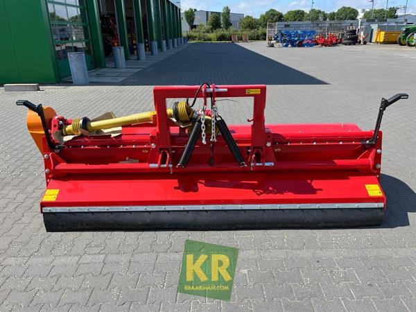 Grote foto ducker um 30399 agrarisch maaiers