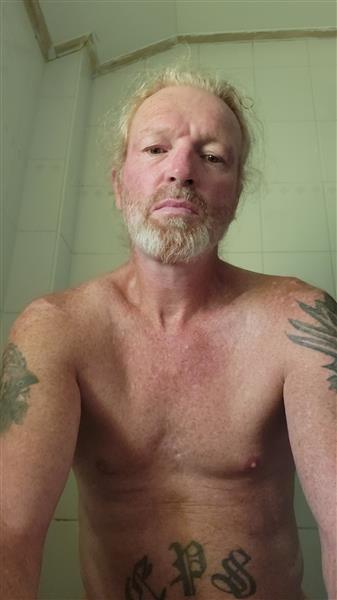 Grote foto mn zoekt sexpartner contacten en berichten man zoekt vrouw