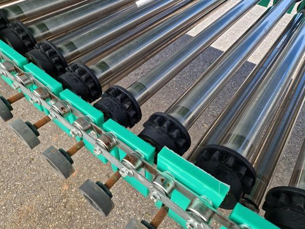 Grote foto allround rollensorteermachine met borstel en toevoerband agrarisch tuinbouw