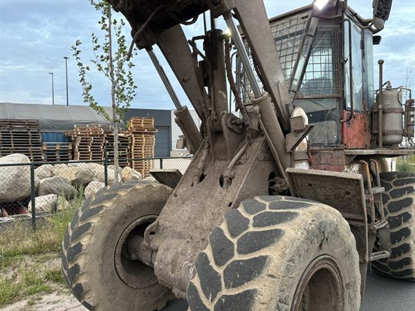 Grote foto cat 928 g agrarisch shovels