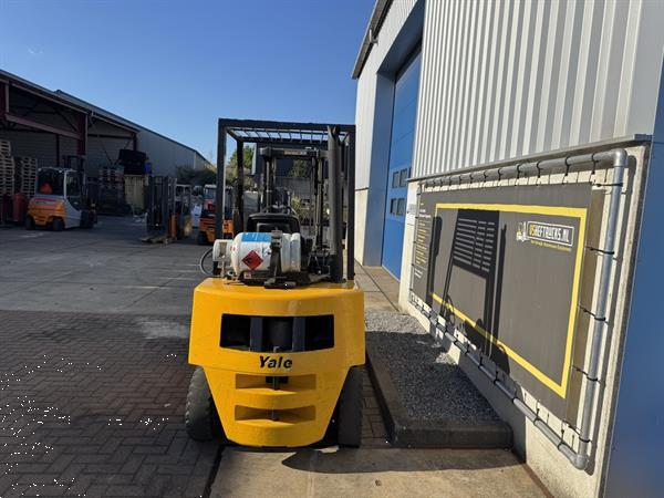 Grote foto vs 22366 lpg duplex heftruck yale glp25 freelift sideshift agrarisch heftrucks