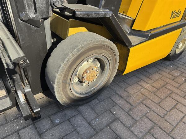Grote foto vs 22366 lpg duplex heftruck yale glp25 freelift sideshift agrarisch heftrucks