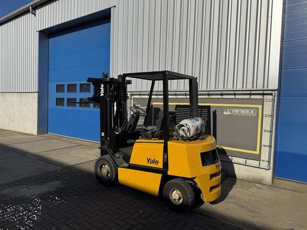 Grote foto vs 22366 lpg duplex heftruck yale glp25 freelift sideshift agrarisch heftrucks