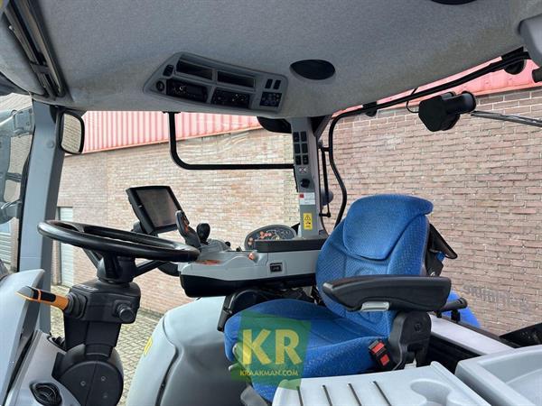 Grote foto new holland t7.270 695204 agrarisch tractoren