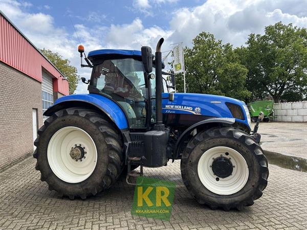 Grote foto new holland t7.270 695204 agrarisch tractoren