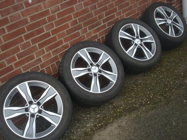 Grote foto 17 mercedes winterset tpms w205 c klasse 5x112 auto onderdelen banden en velgen