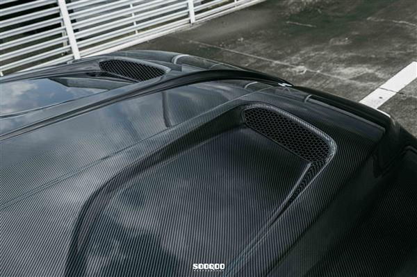 Grote foto dit betreft een bmw g90 g99 m5 carbon sq motorkap auto onderdelen tuning en styling