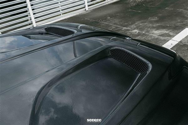 Grote foto dit betreft een bmw g90 g99 m5 carbon sq motorkap auto onderdelen tuning en styling