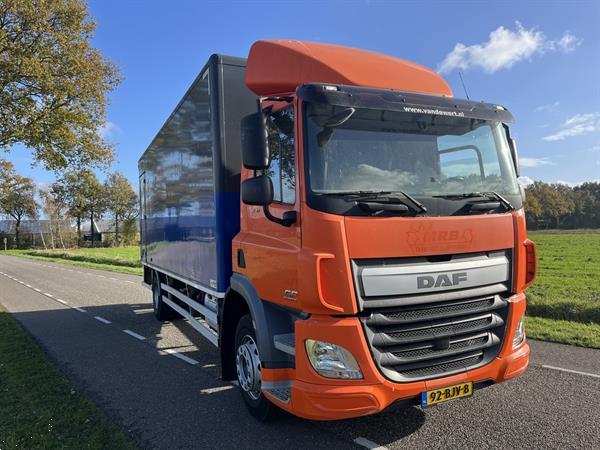 Grote foto vrachtwagen bakwagen daf cf 230fa euro6 apk 11 25 2017 zijdeur laadklep zeer net doe het zelf en verbouw vrachtwagens