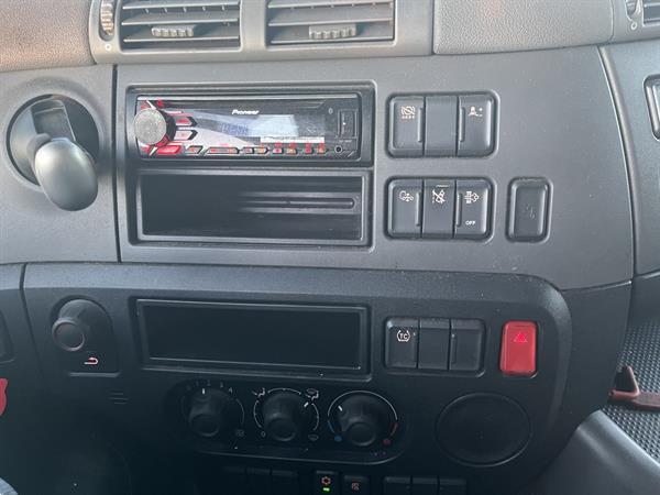 Grote foto vrachtwagen bakwagen daf cf 230fa euro6 apk 11 25 2017 zijdeur laadklep zeer net doe het zelf en verbouw vrachtwagens