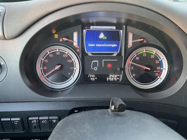 Grote foto vrachtwagen bakwagen daf cf 230fa euro6 apk 11 25 2017 zijdeur laadklep zeer net doe het zelf en verbouw vrachtwagens