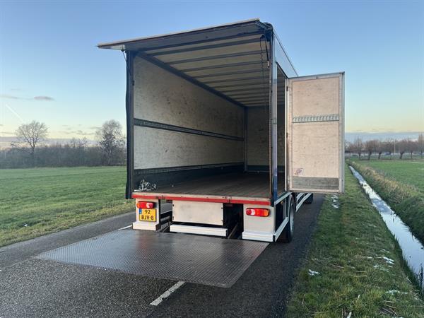 Grote foto vrachtwagen bakwagen daf cf 230fa euro6 apk 11 25 2017 zijdeur laadklep zeer net doe het zelf en verbouw vrachtwagens
