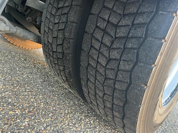 Grote foto vrachtwagen bakwagen daf cf 230fa euro6 apk 11 25 2017 zijdeur laadklep zeer net doe het zelf en verbouw vrachtwagens