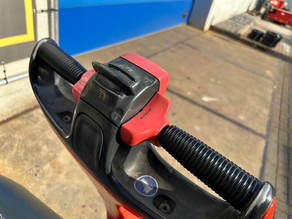 Grote foto vs 22343 elektrische triplex stapelaar linde l14i initiele lift doe het zelf en verbouw hefwerktuigen