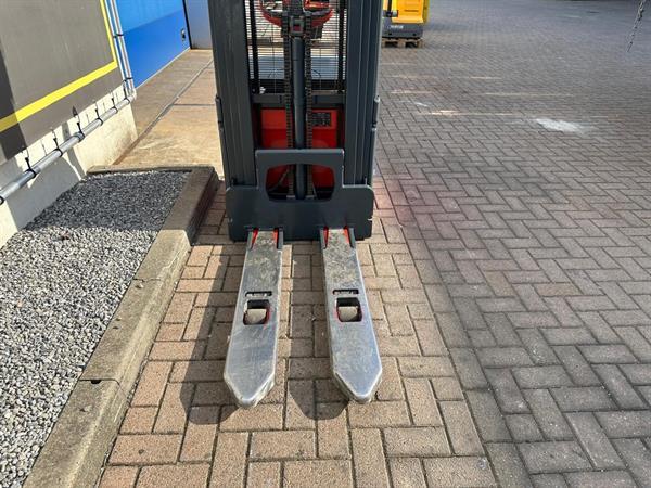 Grote foto vs 22344 elektrische triplex stapelaar linde l14 initiele lift doe het zelf en verbouw hefwerktuigen
