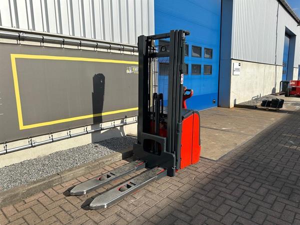 Grote foto vs 22344 elektrische triplex stapelaar linde l14 initiele lift doe het zelf en verbouw hefwerktuigen