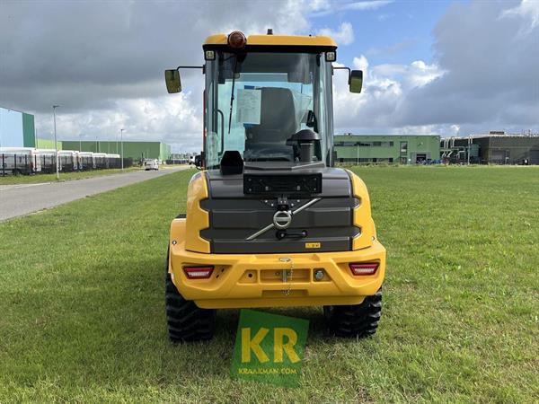 Grote foto volvo l30hs 694846 agrarisch akkerbouw