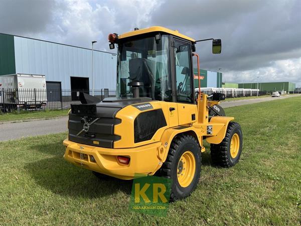 Grote foto volvo l30hs 694846 agrarisch akkerbouw