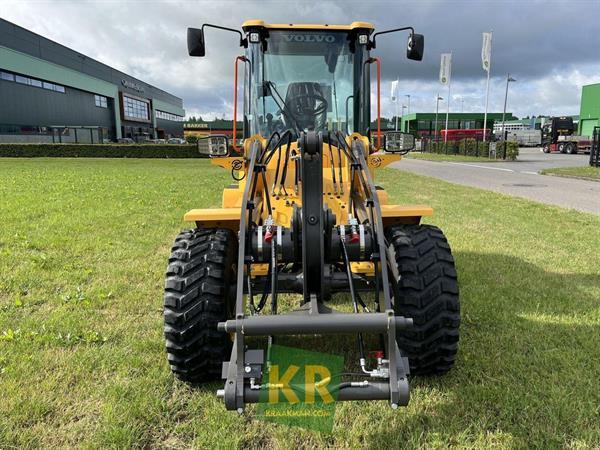 Grote foto volvo l30hs 694846 agrarisch akkerbouw