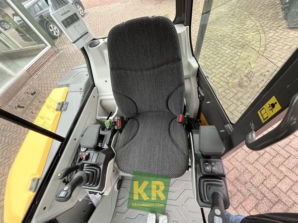 Grote foto volvo ec 37f 694833 agrarisch akkerbouw