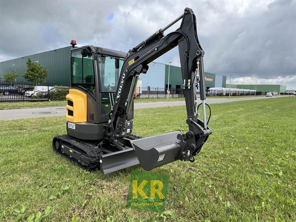 Grote foto volvo ecr 25 dfl 693891 agrarisch akkerbouw