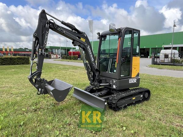 Grote foto volvo ecr 25 dfl 693891 agrarisch akkerbouw