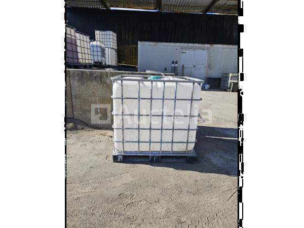 Grote foto set van 20 ibc kubi agrarisch algemeen