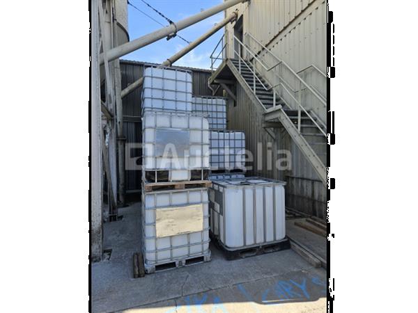 Grote foto set van 20 ibc kubi agrarisch algemeen