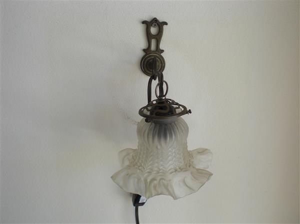Grote foto pracht vintage wandlampje antiek en kunst lampen
