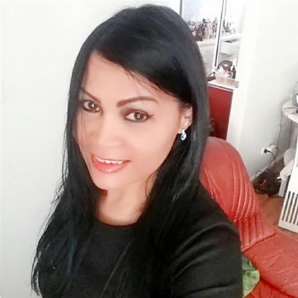 Grote foto kan jij van een colombiaanse schone gaan houden contacten en berichten vrouw zoekt man
