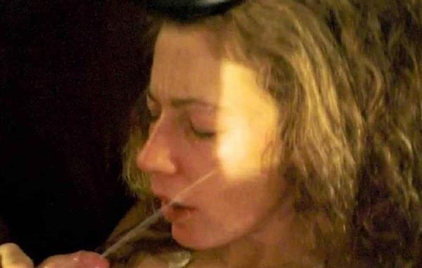 Grote foto wij zoeken een mannelijke sekspartner erotiek stel zoekt mannelijke sekspartner