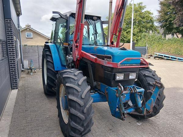 Grote foto ford 8340 met voorlader agrarisch tractoren