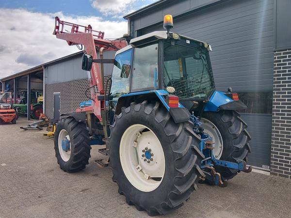Grote foto ford 8340 met voorlader agrarisch tractoren