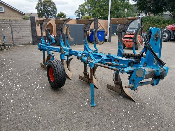 Grote foto lemken vari opal 7 4 schaar ploeg agrarisch ploegen