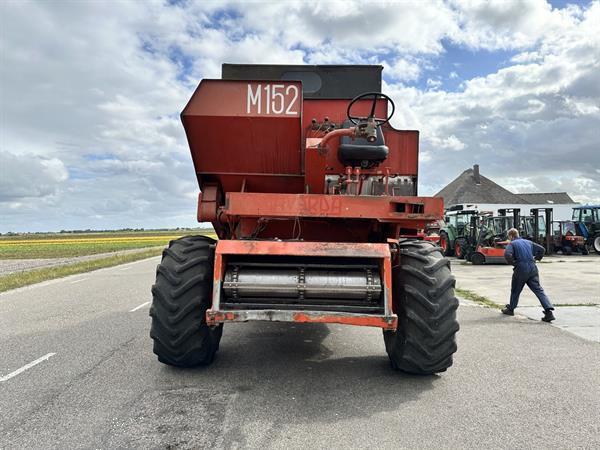 Grote foto laverda m152 agrarisch maaidorsers