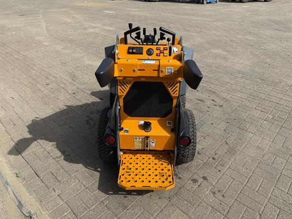Grote foto giant gs900 skid schranklader minishovel nieuw agrarisch shovels