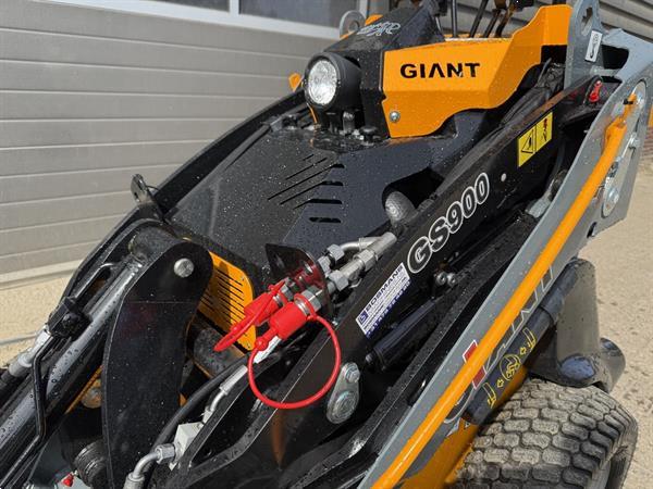 Grote foto giant gs900 skid schranklader minishovel nieuw agrarisch shovels