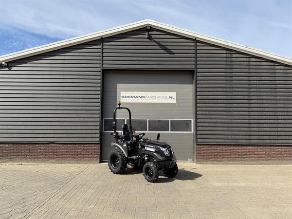 Grote foto solis 26 hst minitractor nieuw black edition brede agri banden agrarisch tractoren