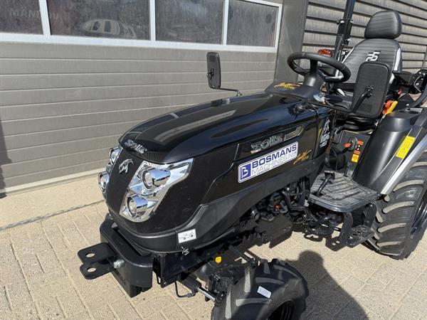Grote foto solis 26 hst minitractor nieuw black edition brede agri banden agrarisch tractoren
