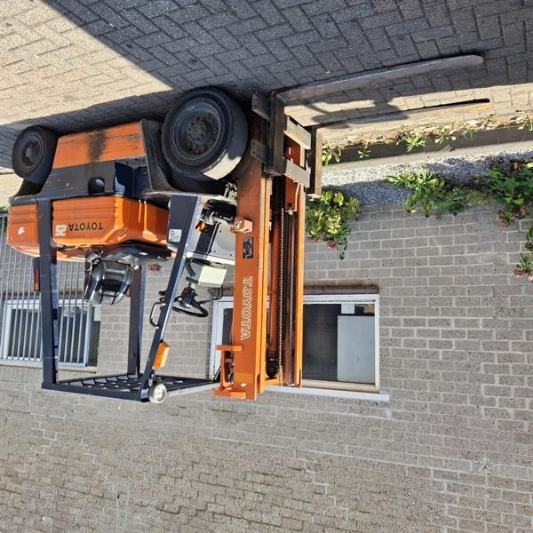 Grote foto toyota 02 5fd25 5 serie diesel heftruck agrarisch heftrucks