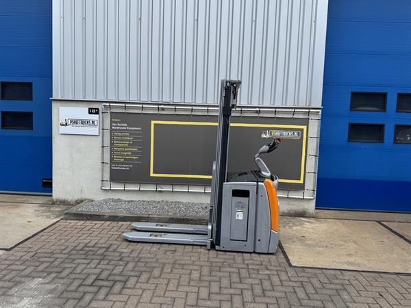 Grote foto vs 22358 elektrische triplex stapelaar still 5.016mm freelift doe het zelf en verbouw hefwerktuigen