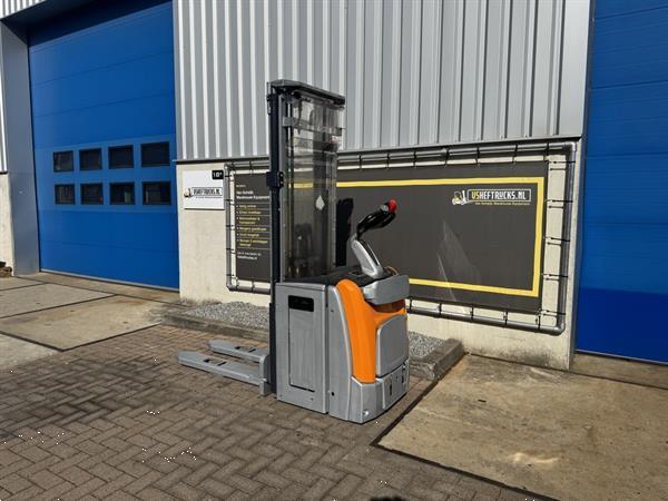 Grote foto vs 22359 elektrische triplex stapelaar still 5316mm initiele lift doe het zelf en verbouw hefwerktuigen