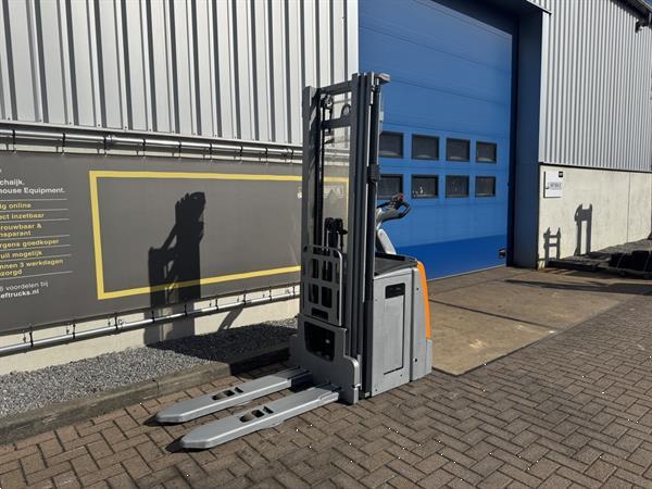 Grote foto vs 22359 elektrische triplex stapelaar still 5316mm initiele lift doe het zelf en verbouw hefwerktuigen