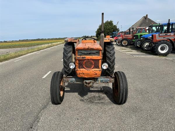 Grote foto fiat 640 agrarisch tractoren