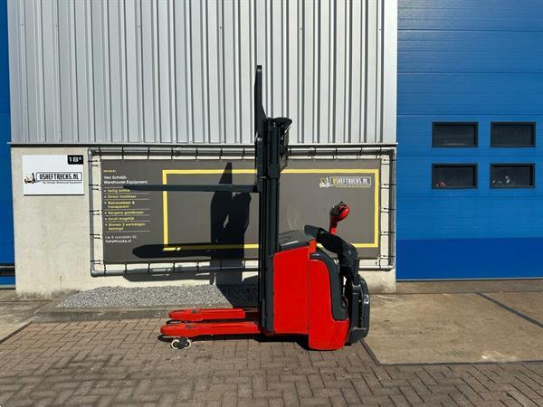 Grote foto vs 22347 elektrische triplex stapelaar linde l14 initi le lift 4.266mm doe het zelf en verbouw hefwerktuigen