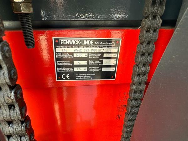 Grote foto vs 22347 elektrische triplex stapelaar linde l14 initi le lift 4.266mm doe het zelf en verbouw hefwerktuigen