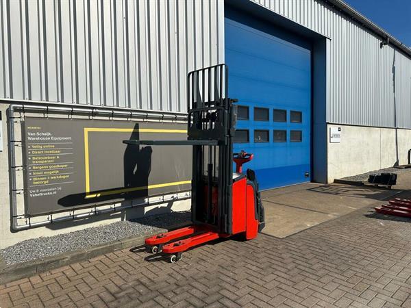 Grote foto vs 22347 elektrische triplex stapelaar linde l14 initi le lift 4.266mm doe het zelf en verbouw hefwerktuigen