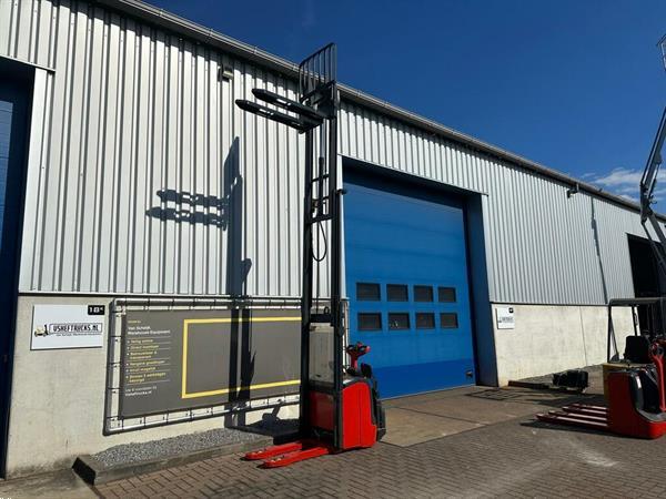 Grote foto vs 22347 elektrische triplex stapelaar linde l14 initi le lift 4.266mm doe het zelf en verbouw hefwerktuigen
