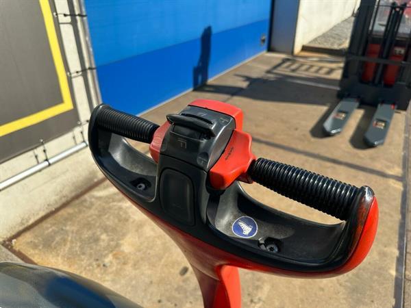 Grote foto vs 22342 elektrische stapelaar linde l16 initiele lift 3.744mm lange lepels doe het zelf en verbouw hefwerktuigen